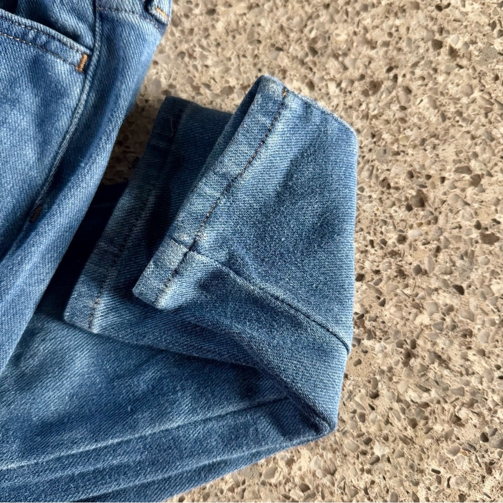 Uniqlo Men's Skinny Jeans in Blue - Picture 6 of 8